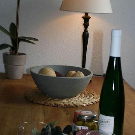 A Modern Holiday Home By The River Mosel Moselkern Eksteriør billede